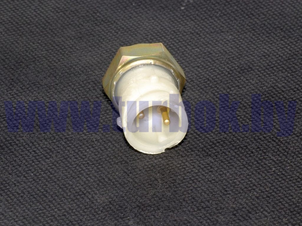 Выключатель заднего хода, делителя (байонетный разъём)