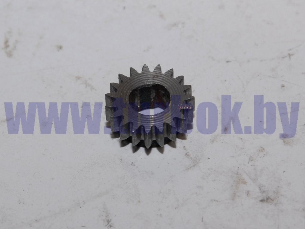 Шестерня привода спидометра(z=19)