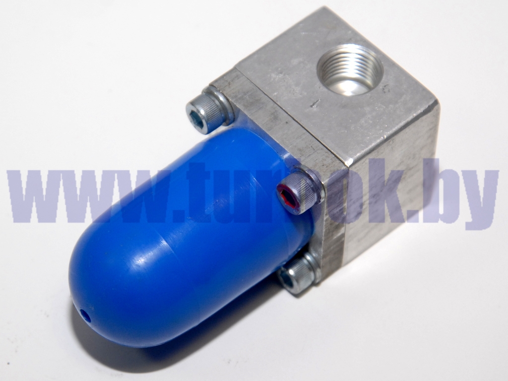 Клапан пневматический перепускной перекачки топлива