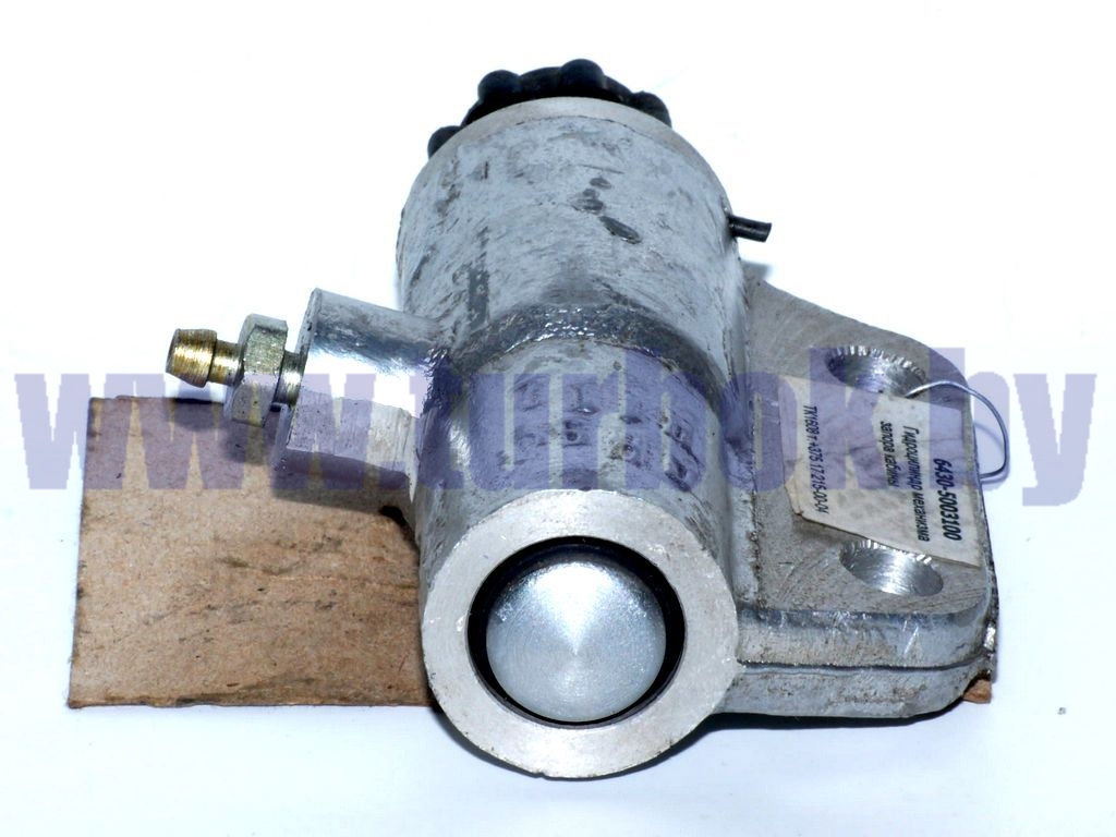 Гидроцилиндр механизма запора кабины