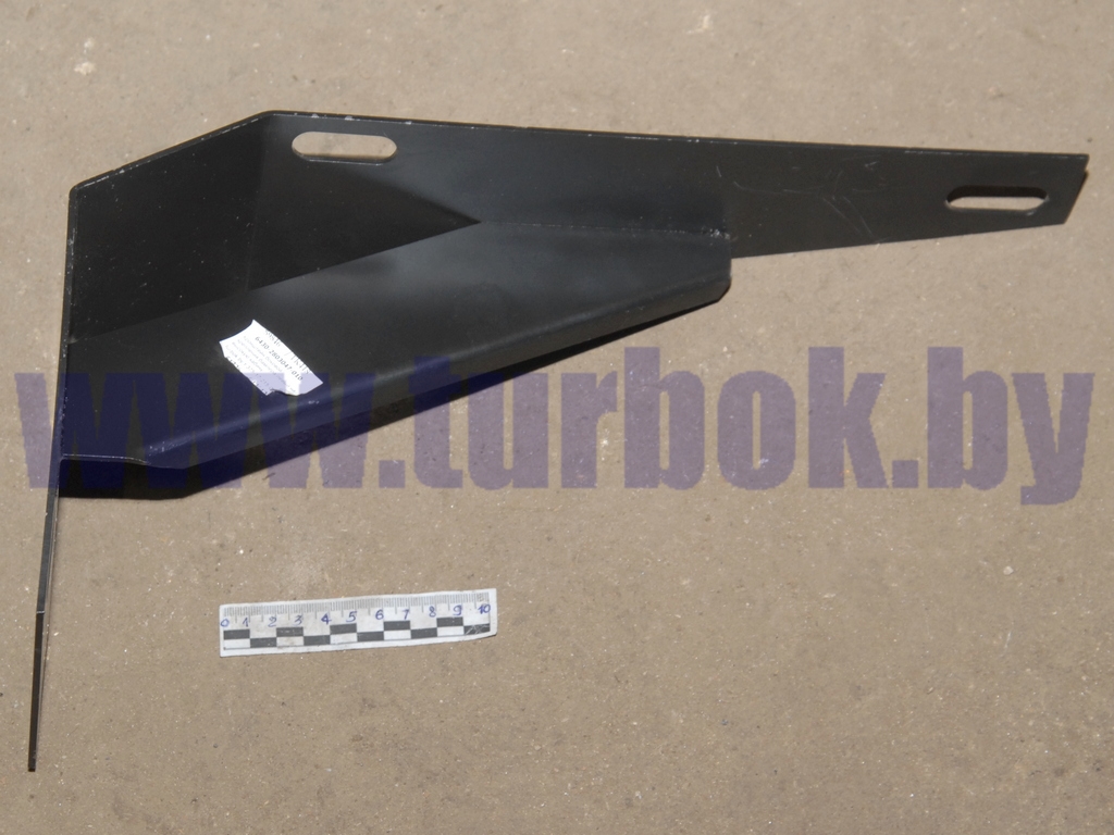 Кронштейн боковой крепления бампера левый на высокую кабину