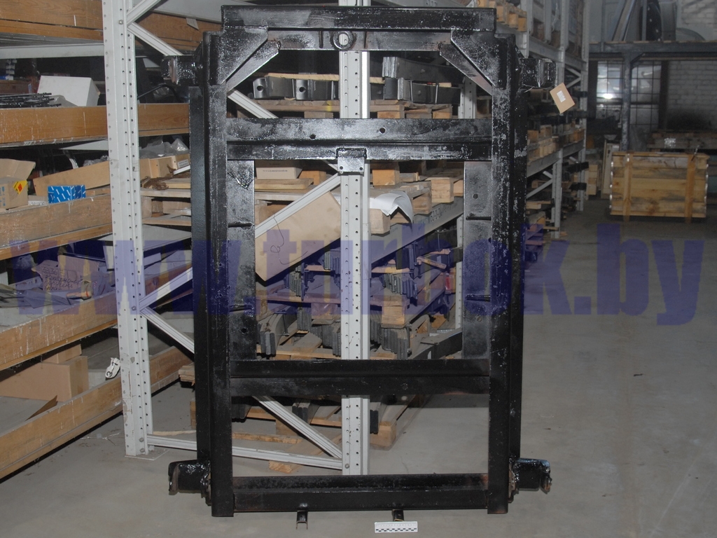 Рама поворотной тележки (ширина между рессорами Н=1185, дышло 870, рессора L=1750)