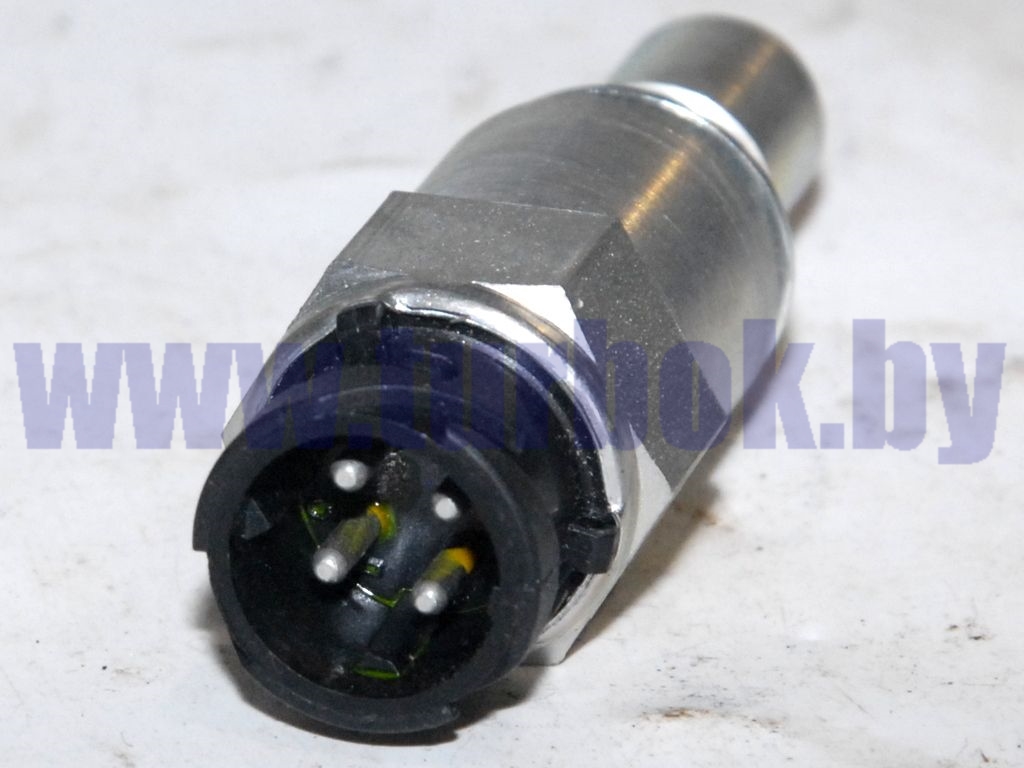 Датчик привода тахографа (спидометра) байонетный  М18*1,5