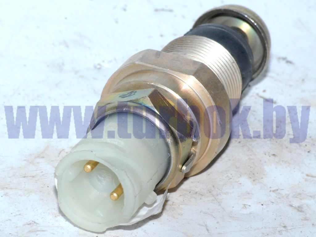 Выключатель педальный КАМАЗ (байонетный разъём)--