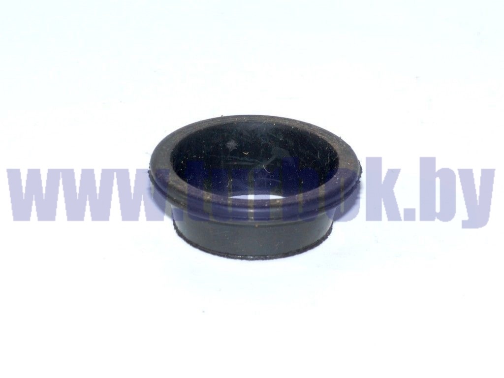 Обойма уплотнительная пальца рулевого