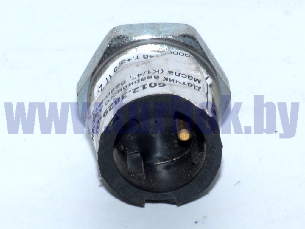 Датчик аварийного давления масла (К1/4'', байонет)