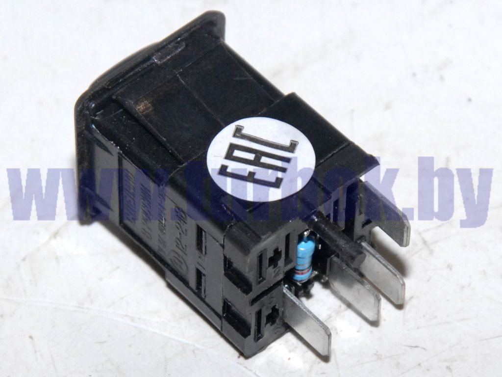 Выключатель задней противотуманной фары КАМАЗ