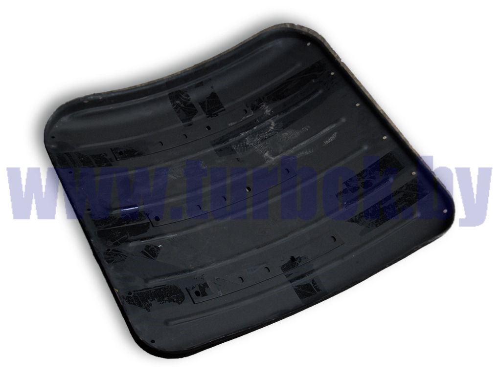 Брызговик 670х780 1/3 крыла двухскатный