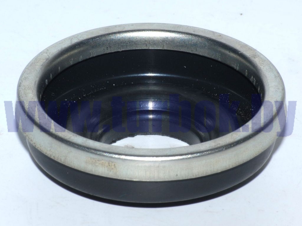 Уплотнитель наконечника  рулевого пальца с обоймой (резина)