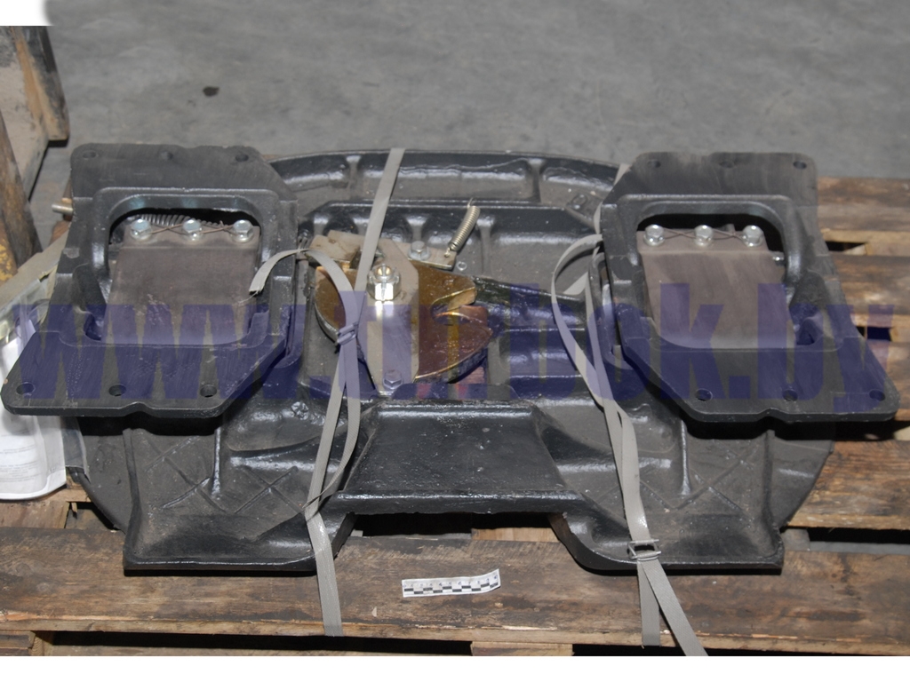 Седельное устройство Н=150, отверстий 12, D=16 (евро)