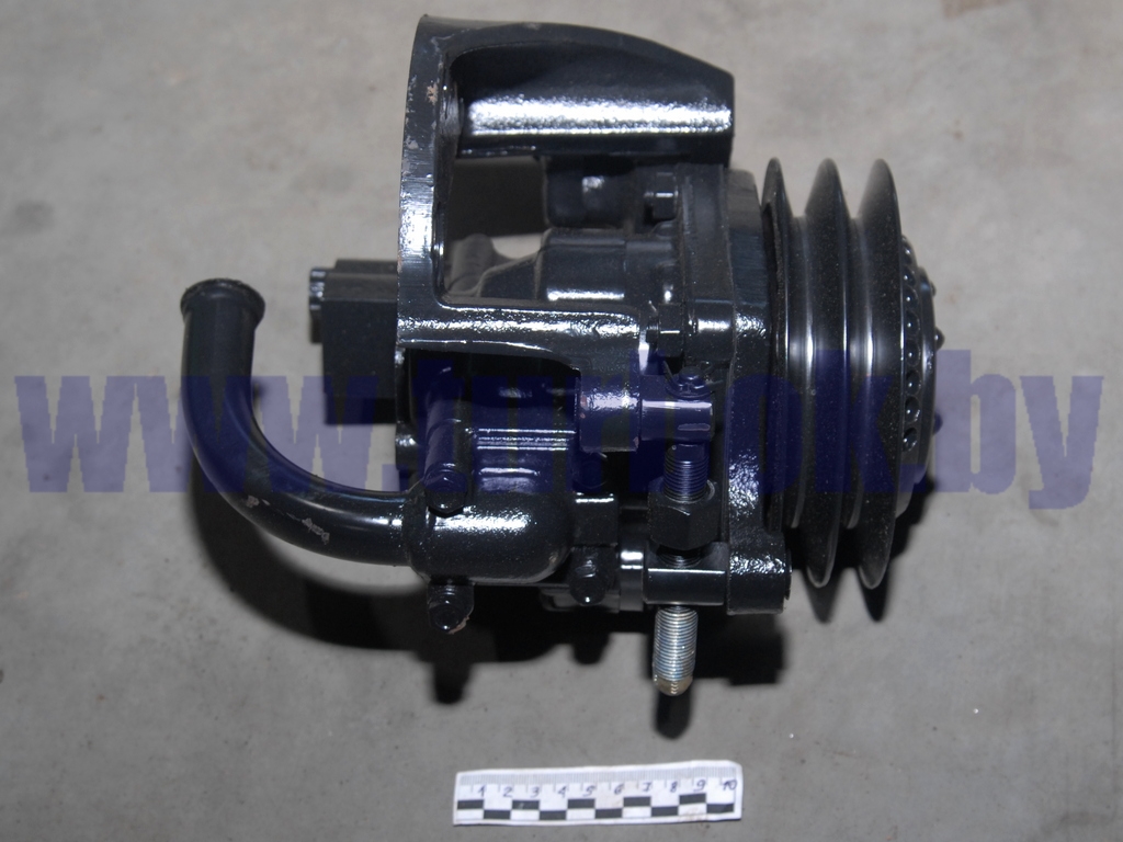 Насос ГУР в сборе