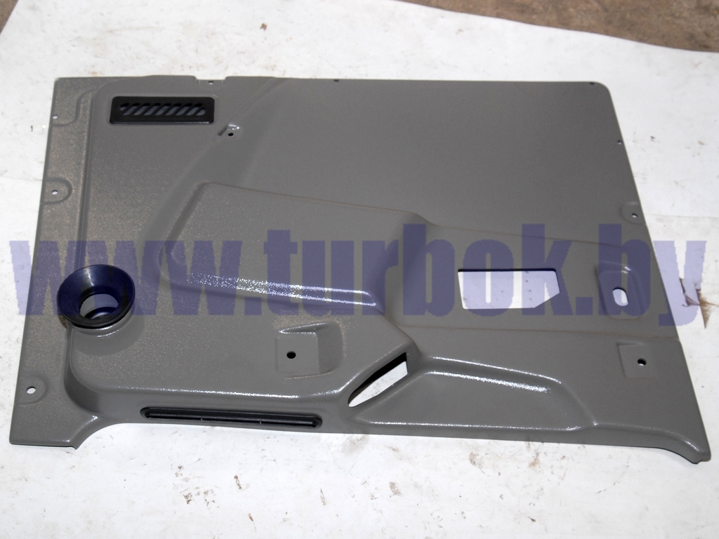 Обивка двери кабины в сборе правая