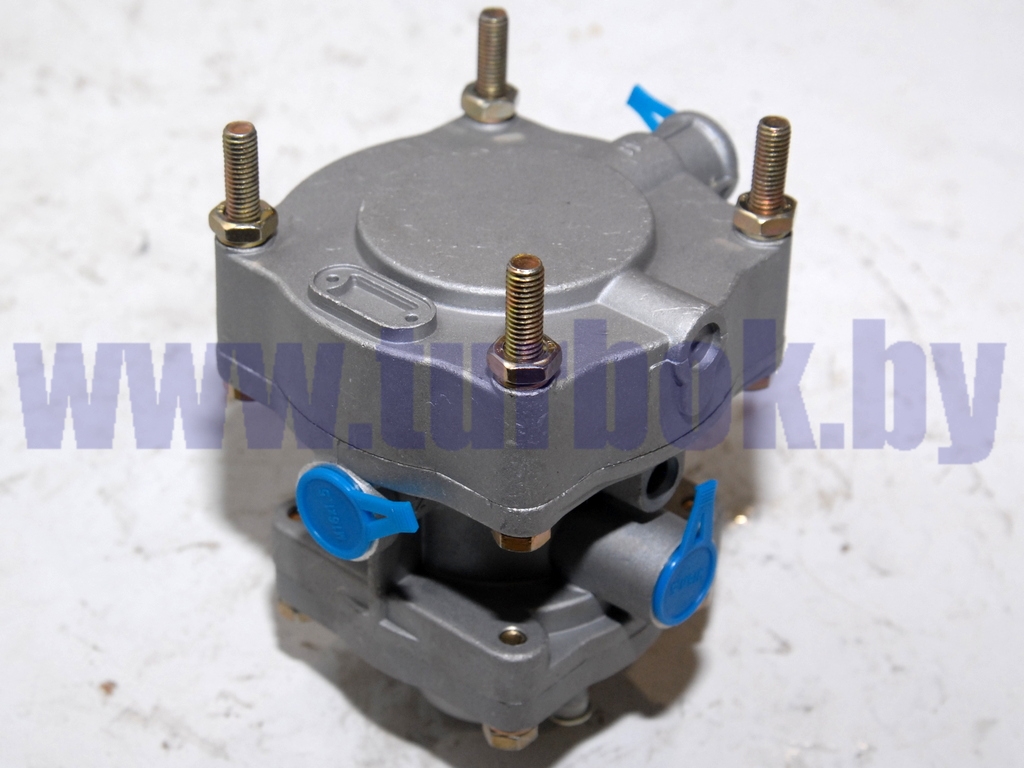 Клапан управления тормозами прицепа с двухпроводным приводом