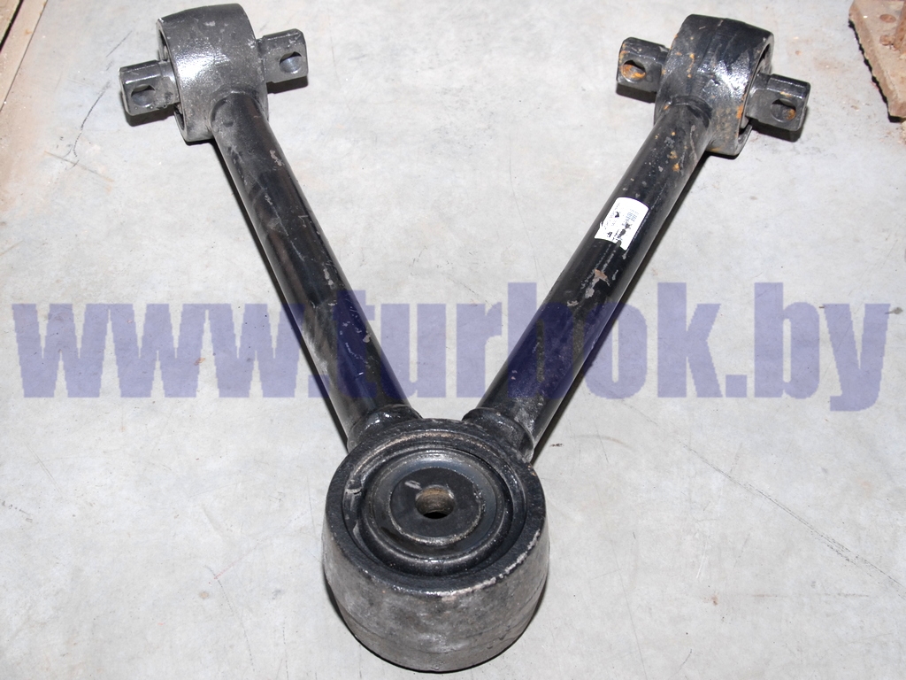 Штанга реактивная в сборе V-обр. МАЗ-544008 ( на 4-х пневмобалонах)