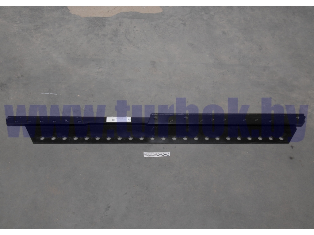 Усилитель(кронштейн седельного устройства) нового образца 6 отверстий правый