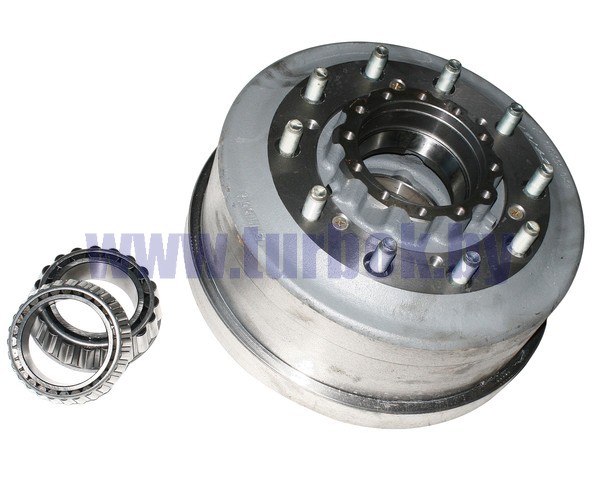 Ступица колеса с тормозным барабаном